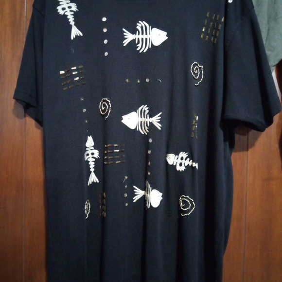 2 women's XL 80's Shirts, - Picture 6 of 6